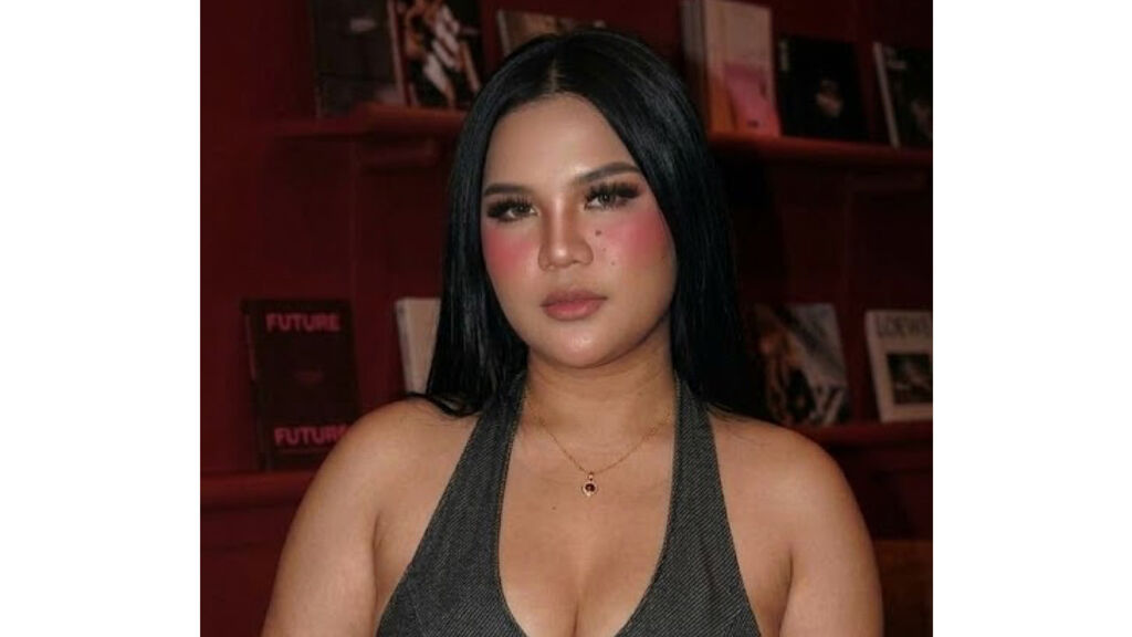 LavianaAverya